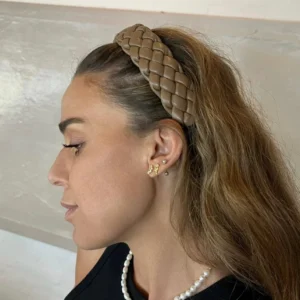 SASSY COPENHAGEN - FLETTET LÆDER HÅRBØJLER - SSSIGNE COGNAC